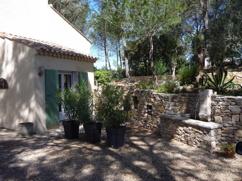 Bed and Breakfast Sous Les Pins Nages-et-Solorgues Exterior foto